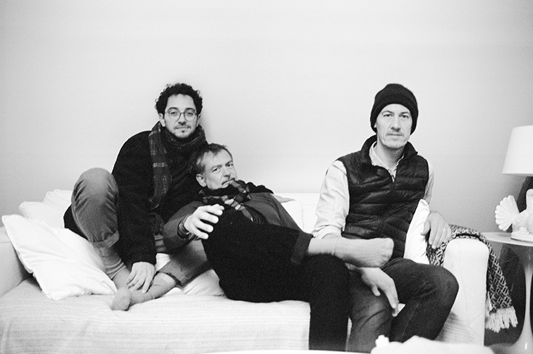 http://www.julienmagre.fr/files/gimgs/109_img-068-nb.jpg
